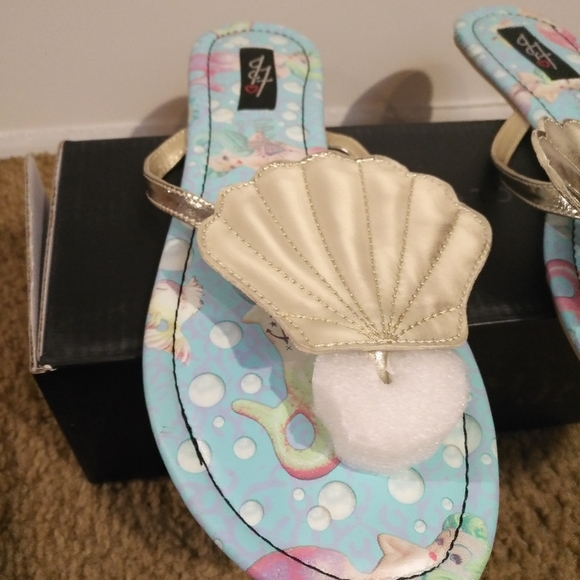 IRON FIST LOLLIPOP LORELEI FLAT SANDAL - Picture 5 of 10